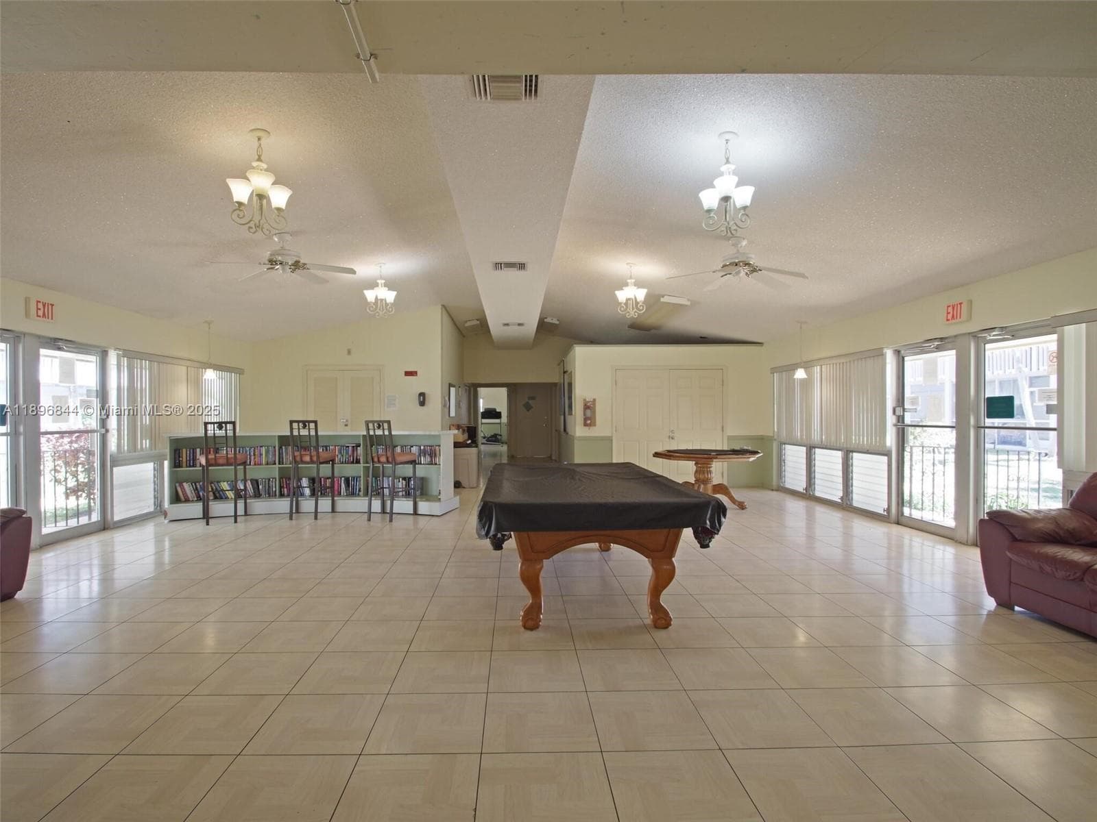 Meadowbrook · #401 in Hallandale Beach - Photo 27