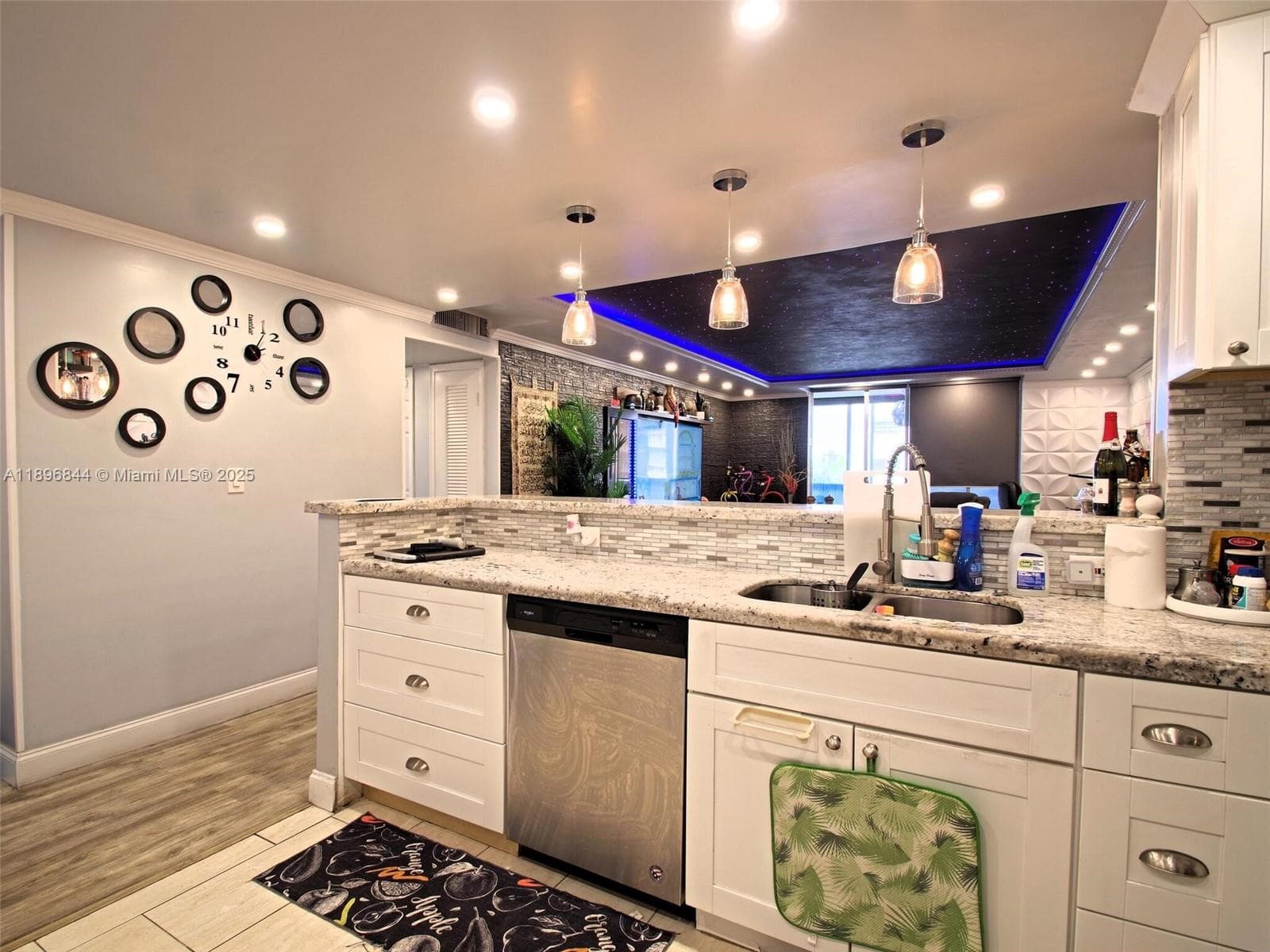 Meadowbrook · #401 in Hallandale Beach - Photo 10
