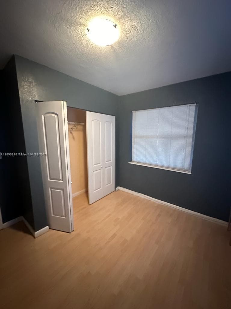 131 Carolina Ave photo 22