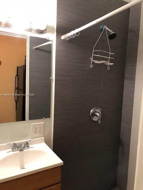 131 Carolina Ave photo 32