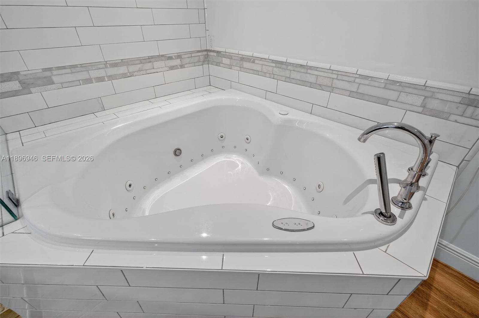 2524 Marathon Ln photo 32