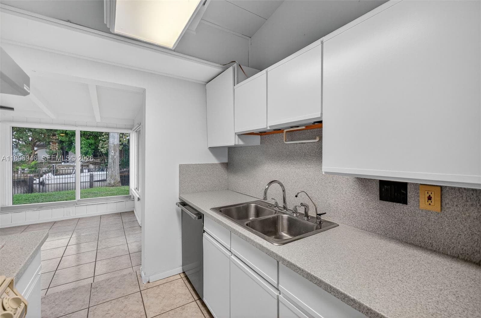 2524 Marathon Ln photo 24