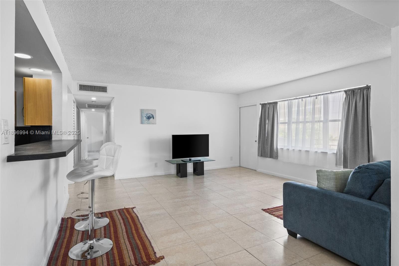 OCEAN VIEW TOWERS CONDO · #304 in Hallandale Beach - Photo 8