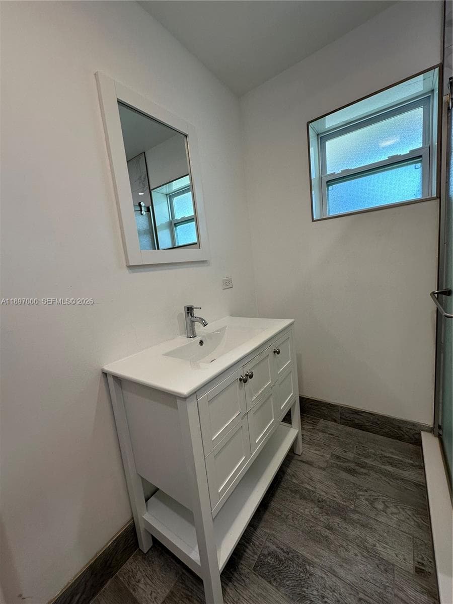 164 Venetian Dr photo 37