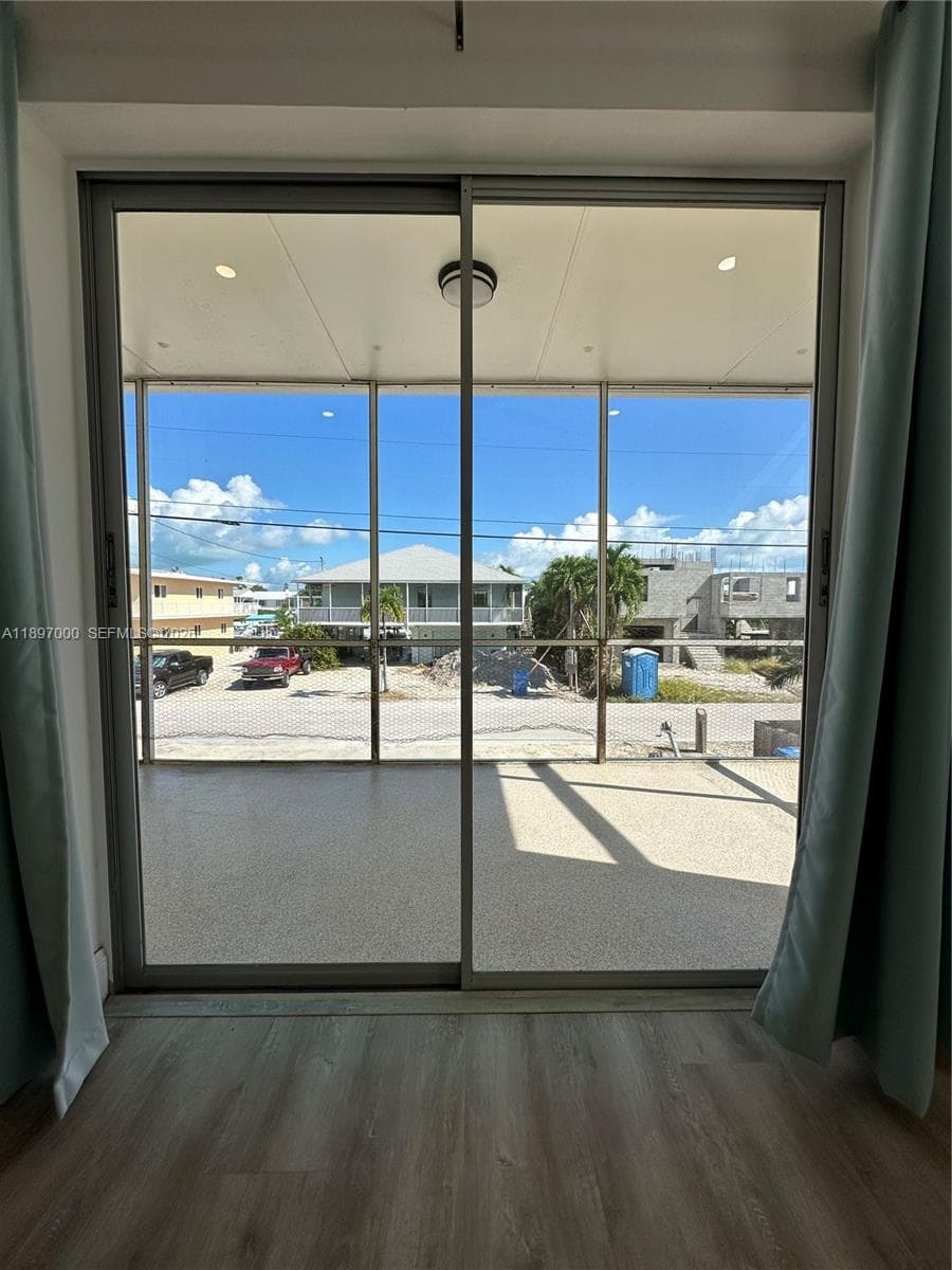 164 Venetian Dr photo 35