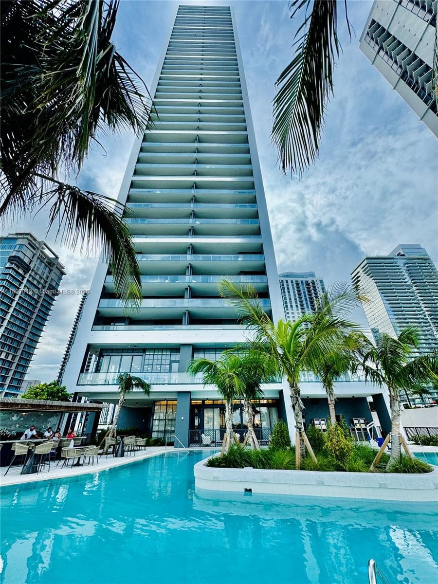 Gale Hotel & Residences (Natiivo) · #4314 in Miami - Photo 3