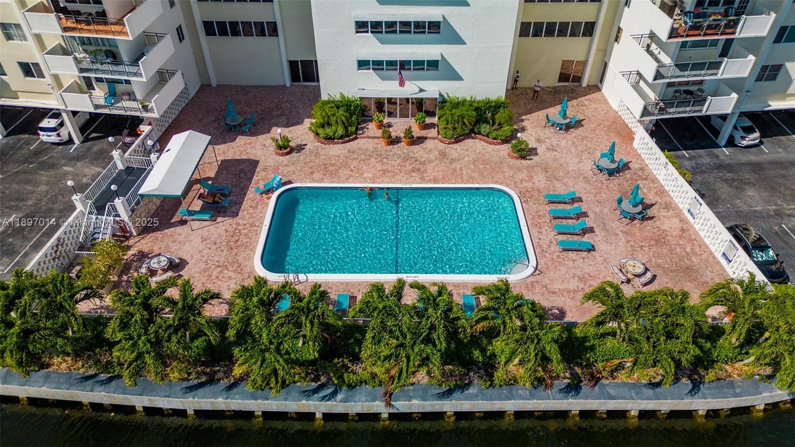 OCEANVIEW TOWERS CONDO · #304 in Hallandale Beach - Photo 27