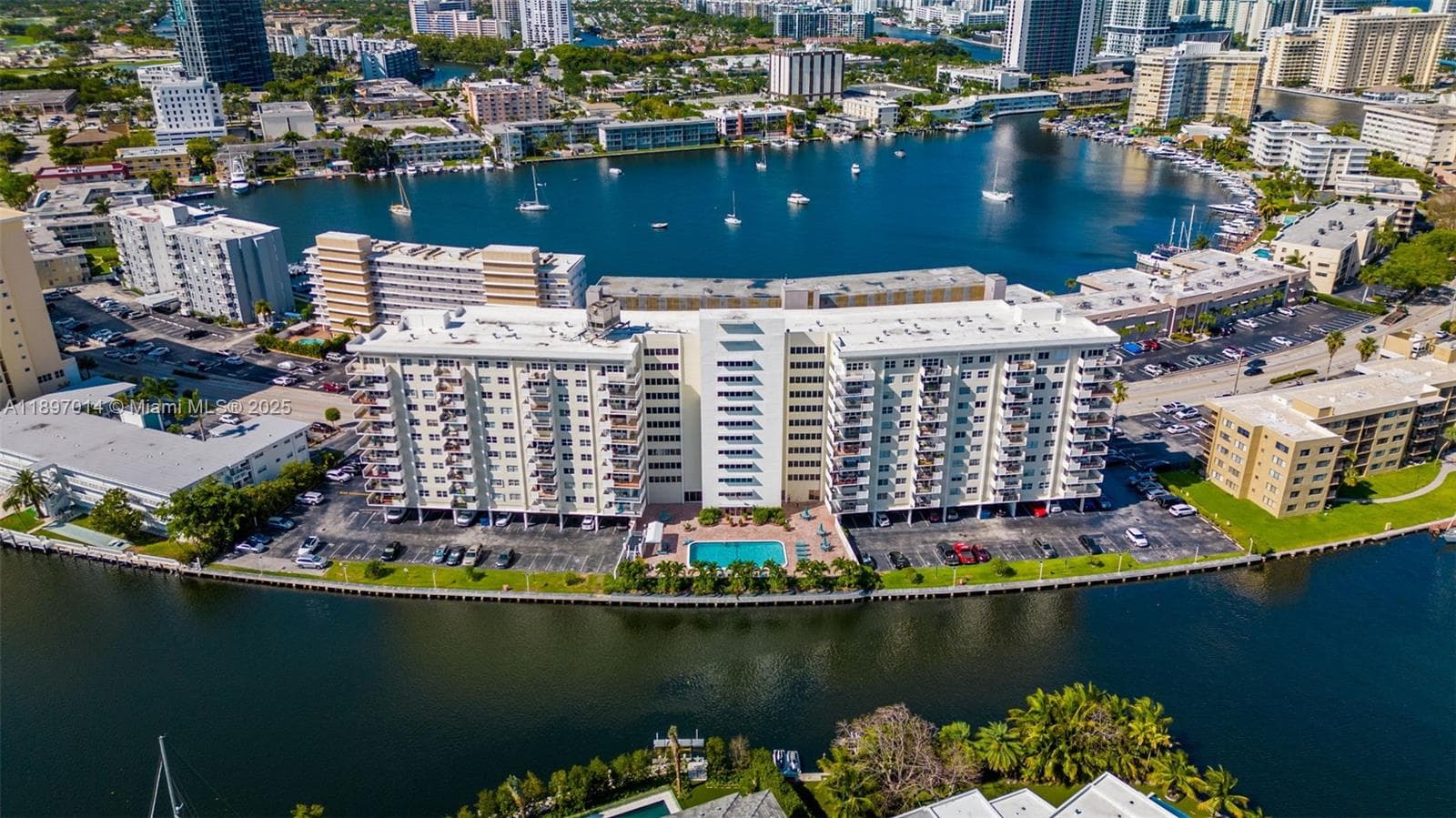 OCEANVIEW TOWERS CONDO · #304 in Hallandale Beach - Photo 42