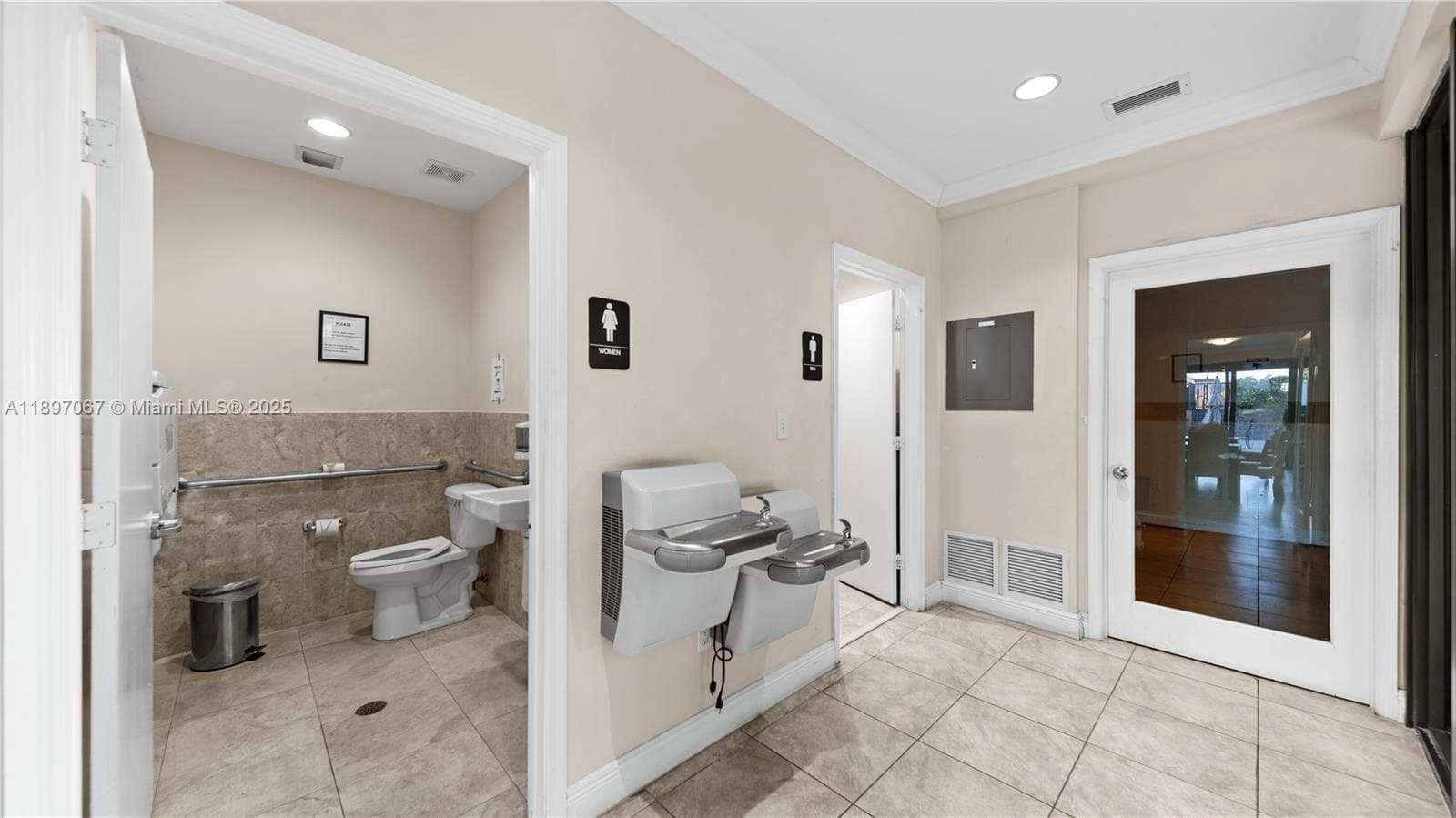 Coral Pointe Condo · #603 in Miami - Photo 30