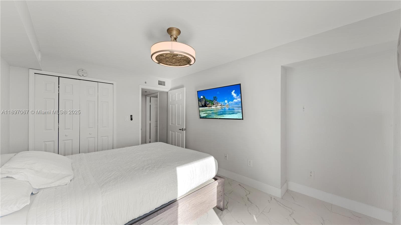Coral Pointe Condo · #603 in Miami - Photo 19