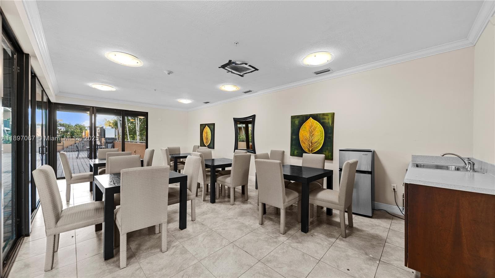 Coral Pointe Condo · #603 in Miami - Photo 29