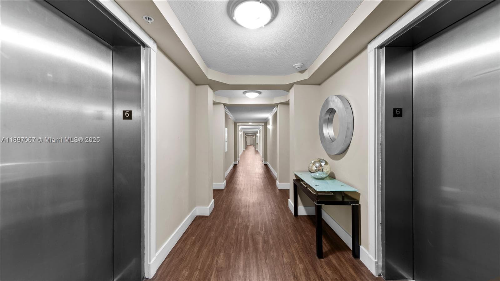 Hallway Floor 6