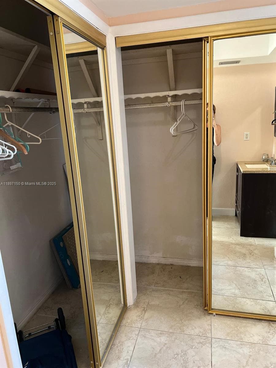 FIRST MOORINGS CONDO · #107 in Miami - Photo 17