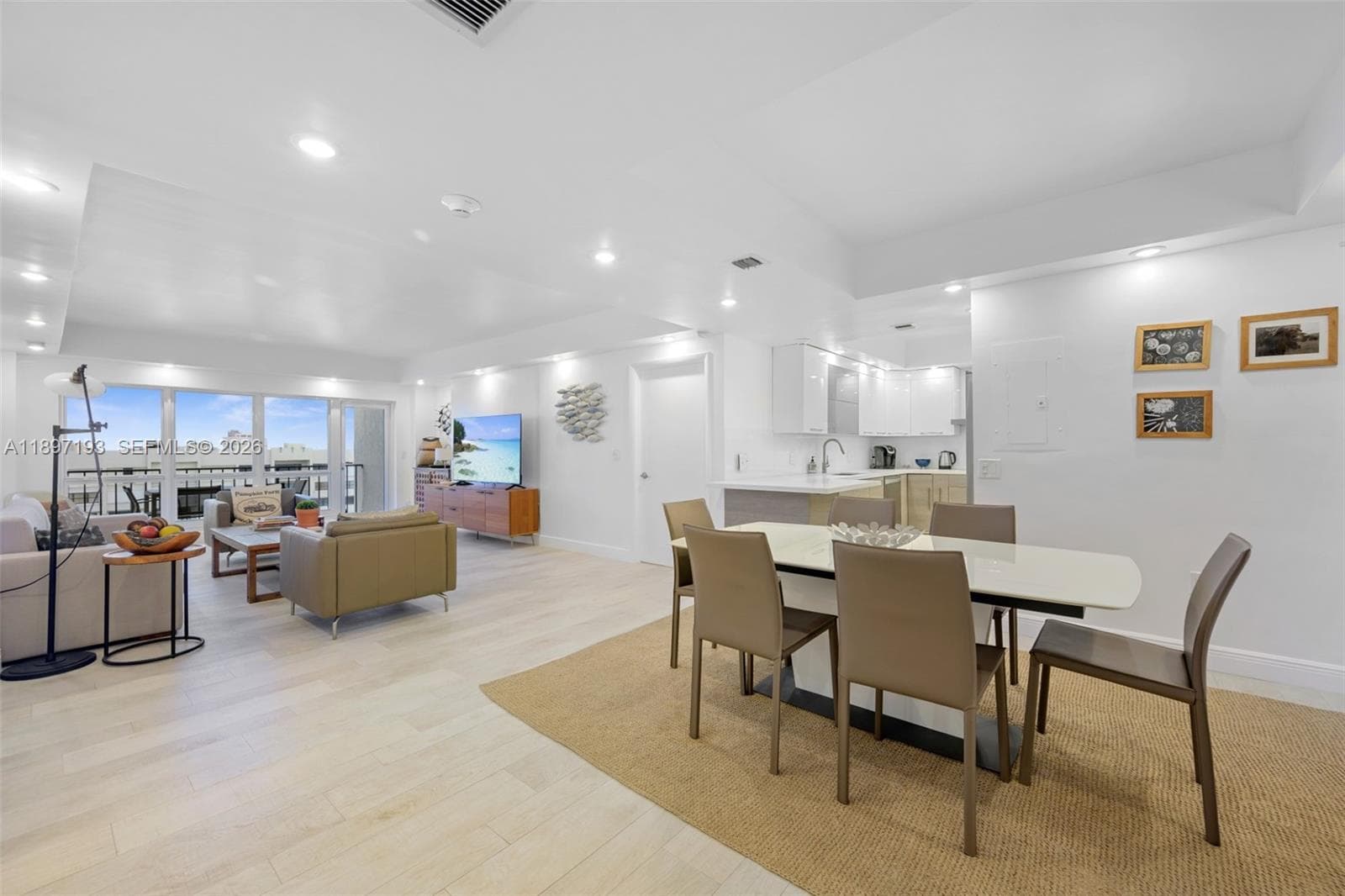 SEA RANCH CLUB B CONDO · #1710 in Lauderdale By The Sea - Photo 5