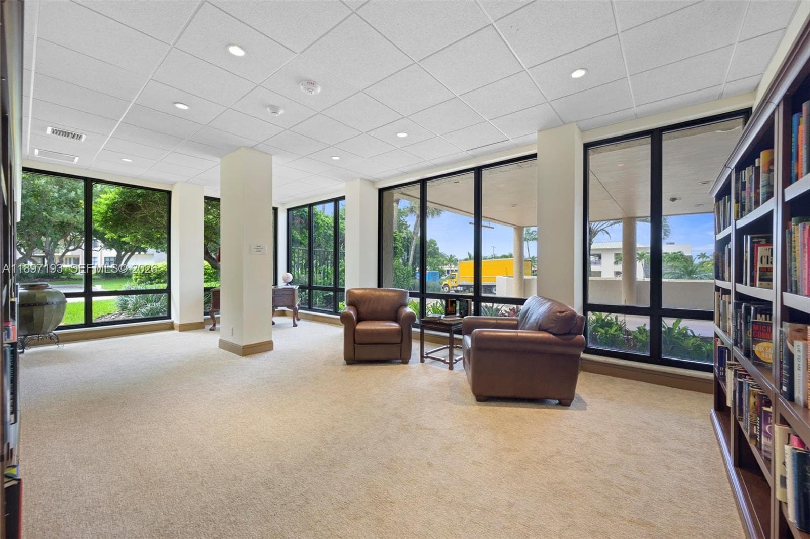 SEA RANCH CLUB B CONDO · #1710 in Lauderdale By The Sea - Photo 37