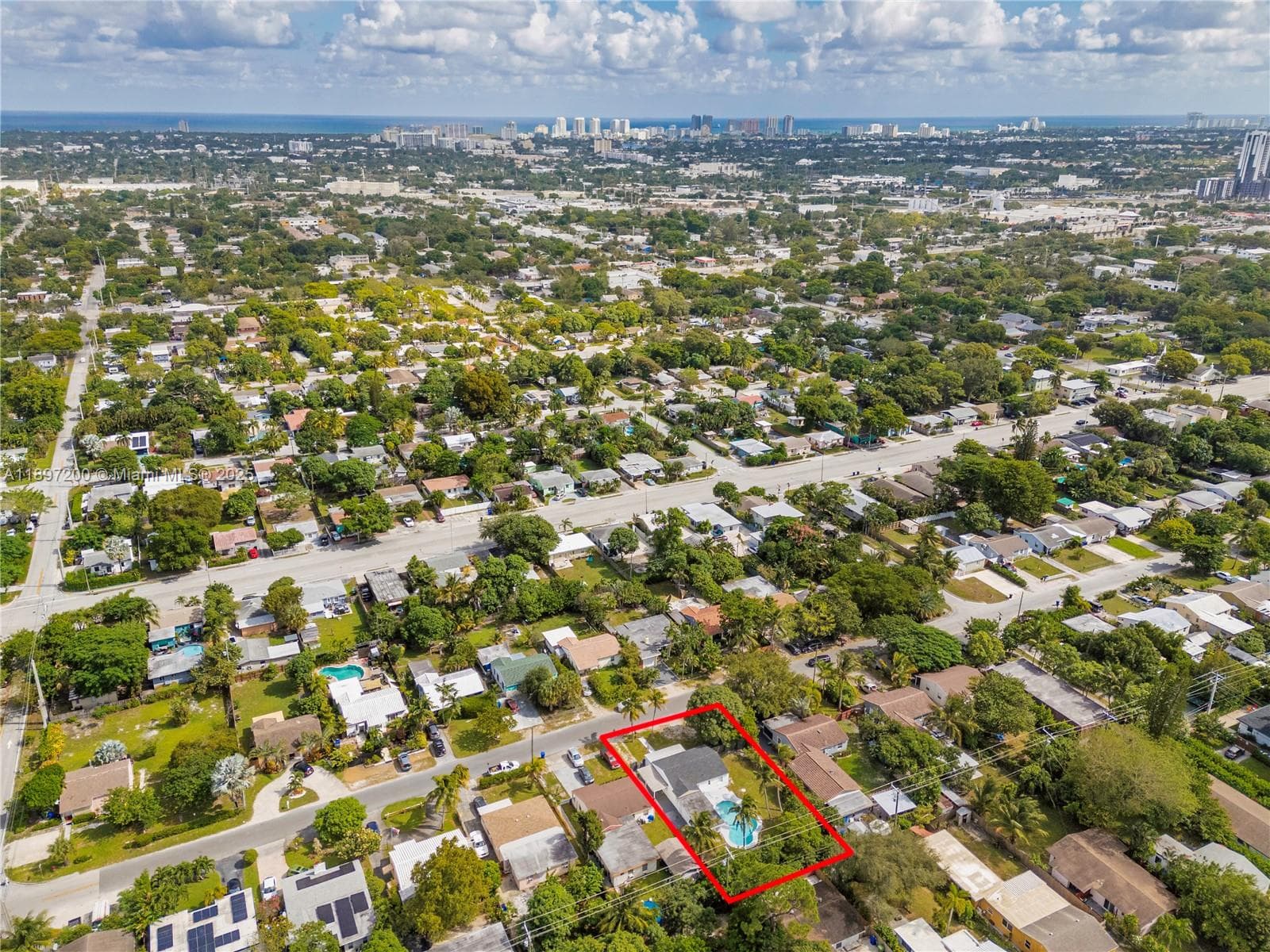 1421 NW 1st Ave photo 21
