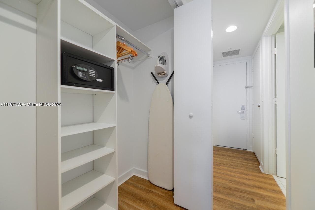BEACHWALK CONDOMINIUM · #R1907 in Hallandale Beach - Photo 16
