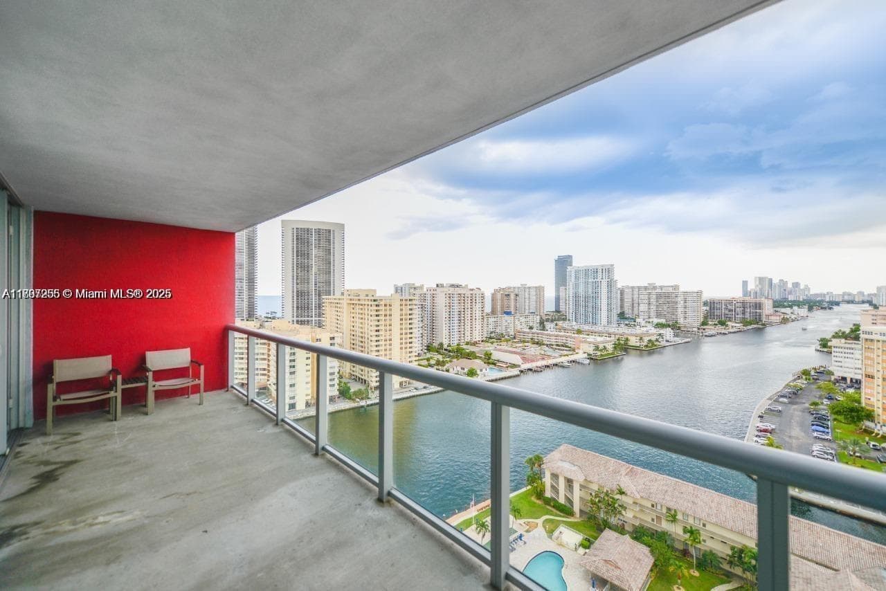 BEACHWALK CONDOMINIUM · #R1907 in Hallandale Beach - Photo 18