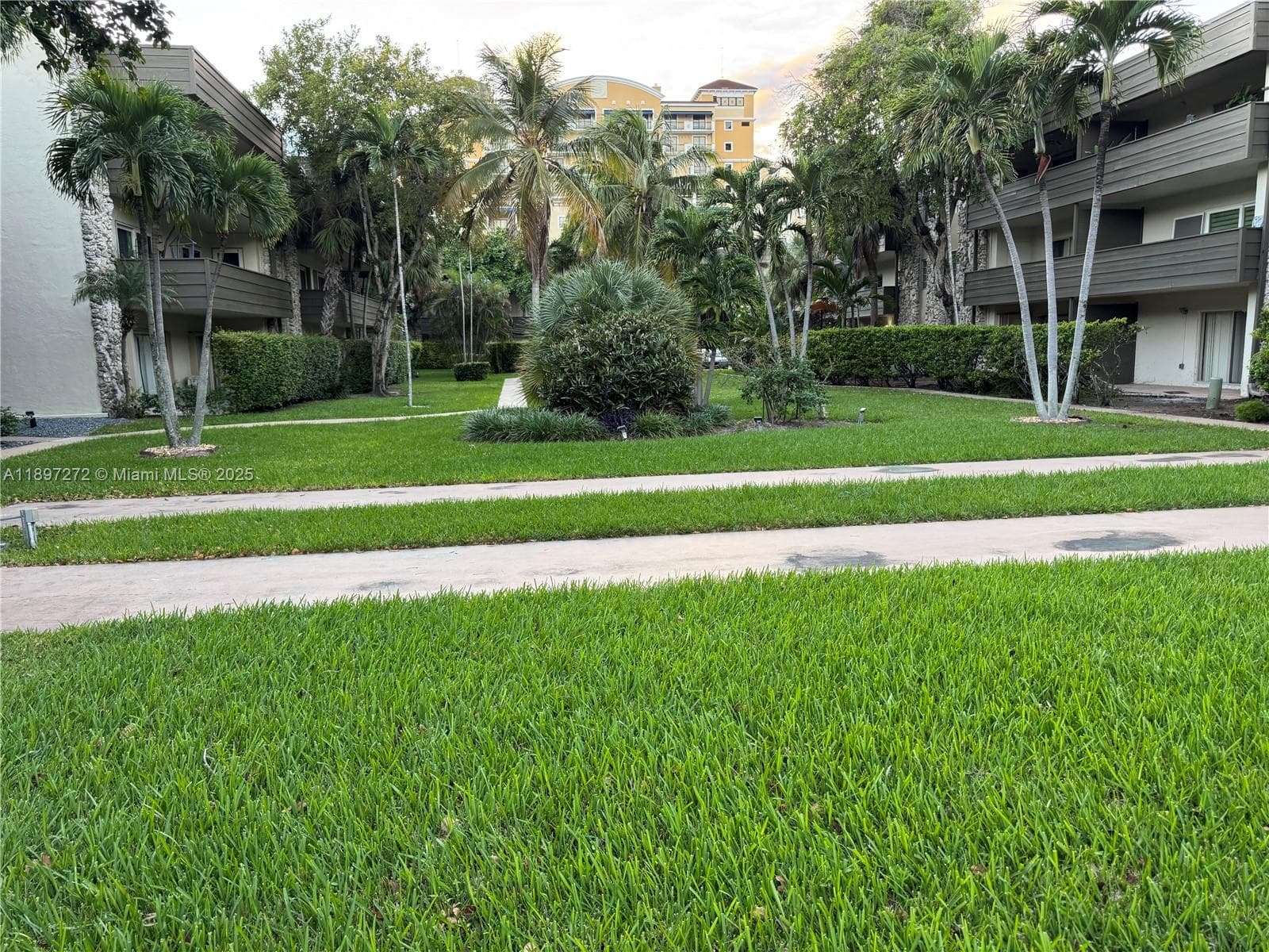 THE LEDGES CONDO · #101B in Miami - Photo 16
