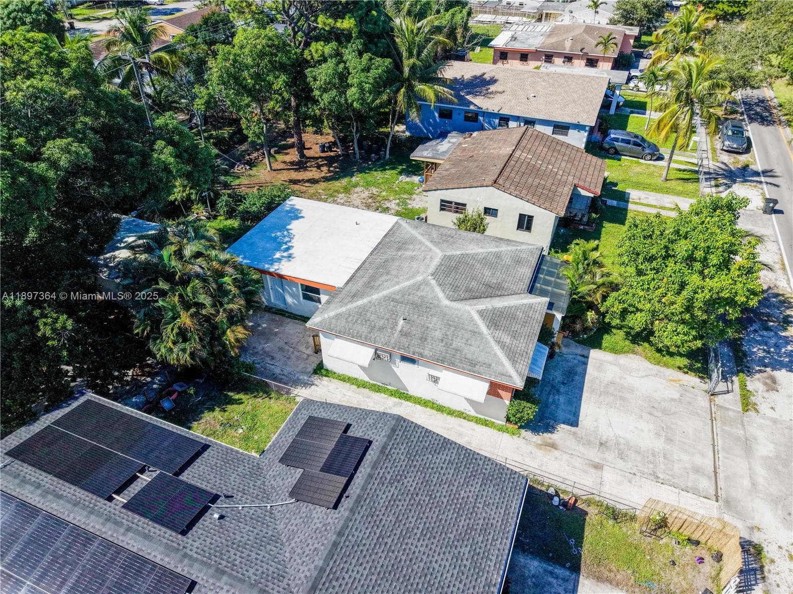 1140 NW 127th St photo 35