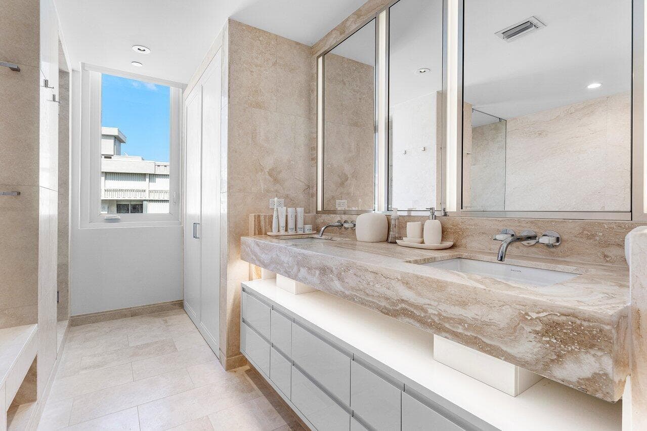 025-3550SouthOceanBoulevard-6B-PalmBeach