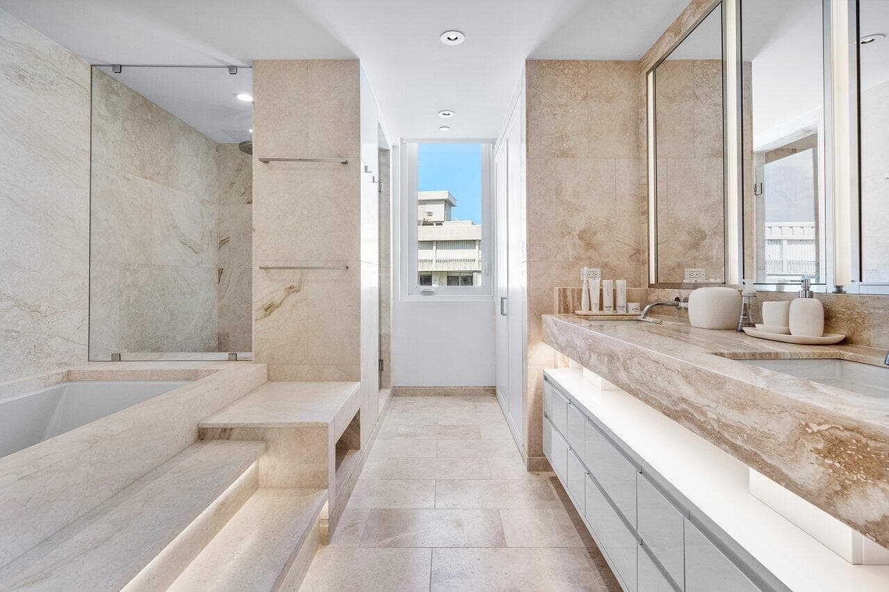 024-3550SouthOceanBoulevard-6B-PalmBeach