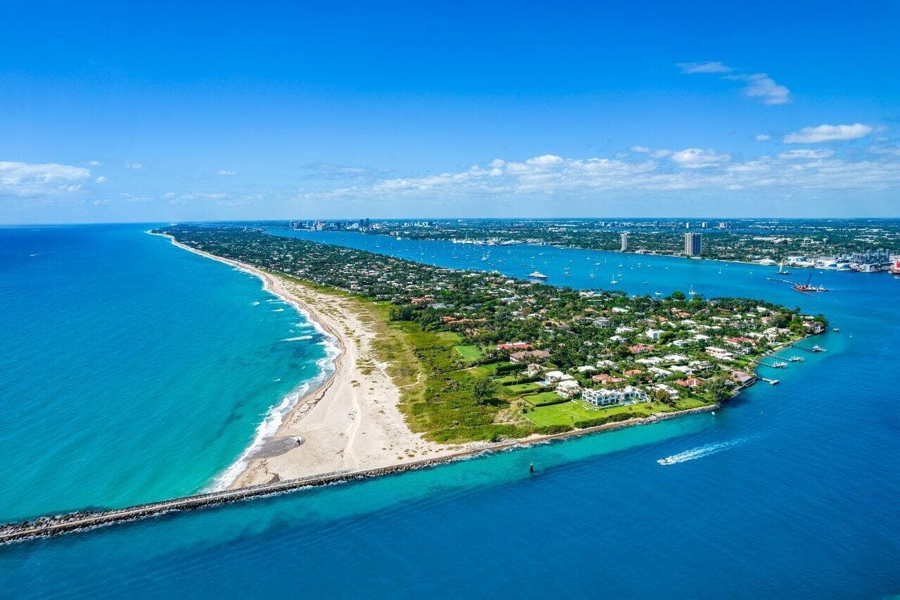066-3550SouthOceanBoulevard-6B-PalmBeach