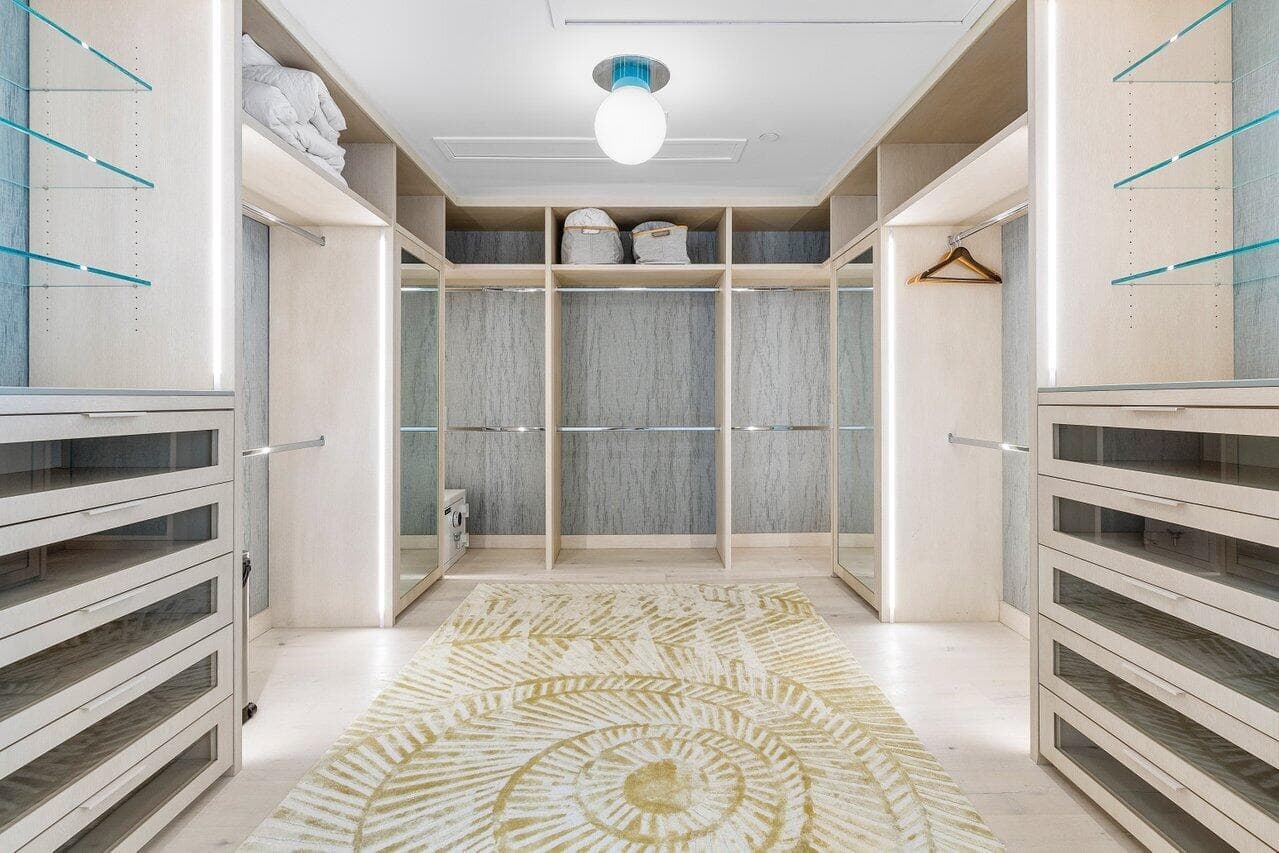 023-3550SouthOceanBoulevard-6B-PalmBeach