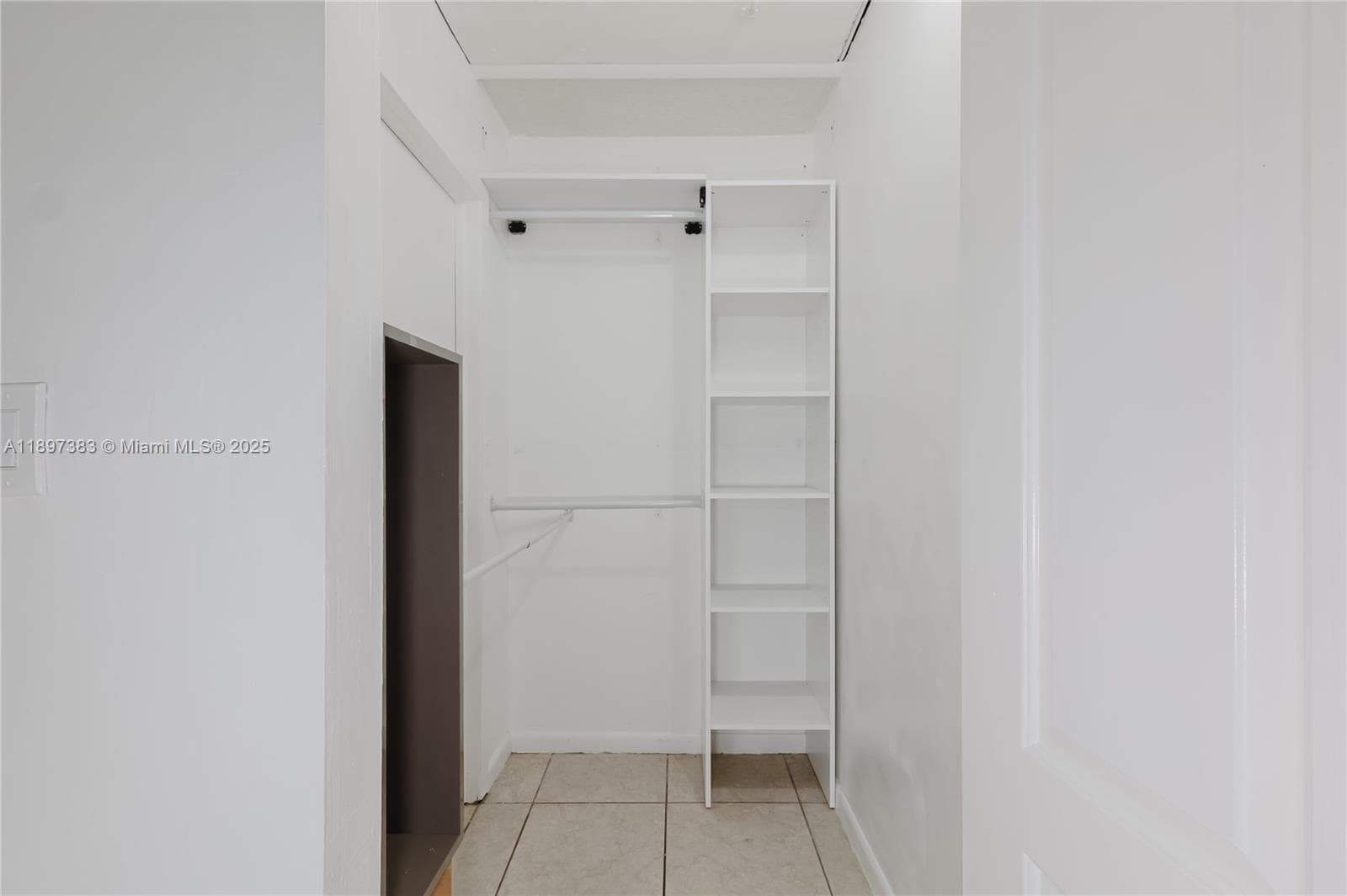 LAKEVIEW ESTATES CONDO · #1122 in Miami - Photo 17
