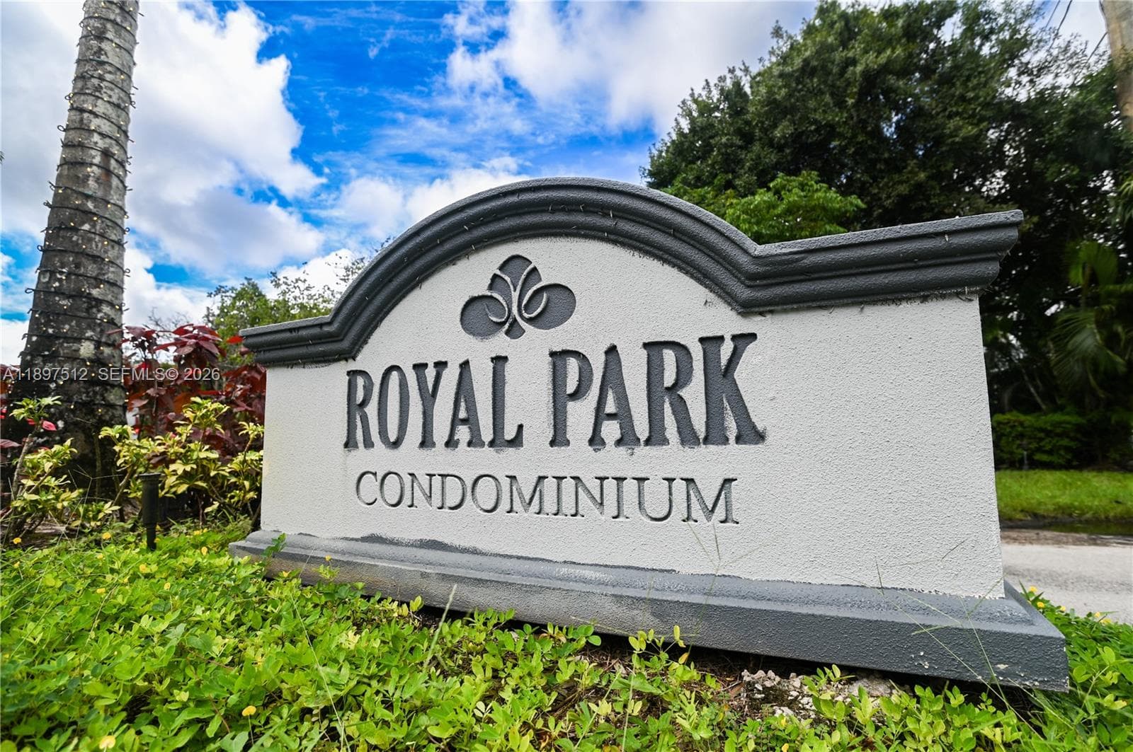 ROYAL PARK CONDO · #2H in Oakland Park - Photo 43
