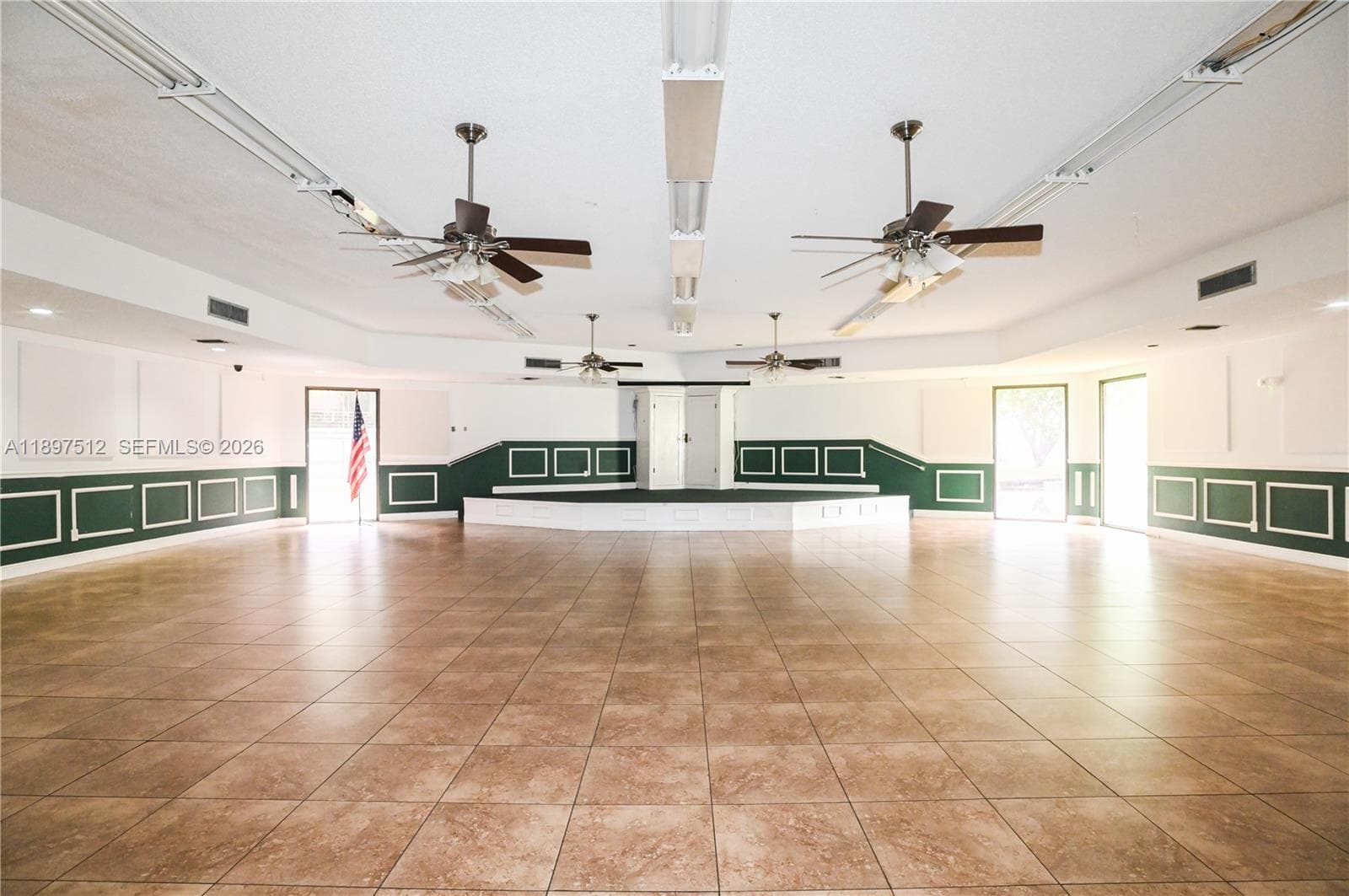 ROYAL PARK CONDO · #2H in Oakland Park - Photo 36