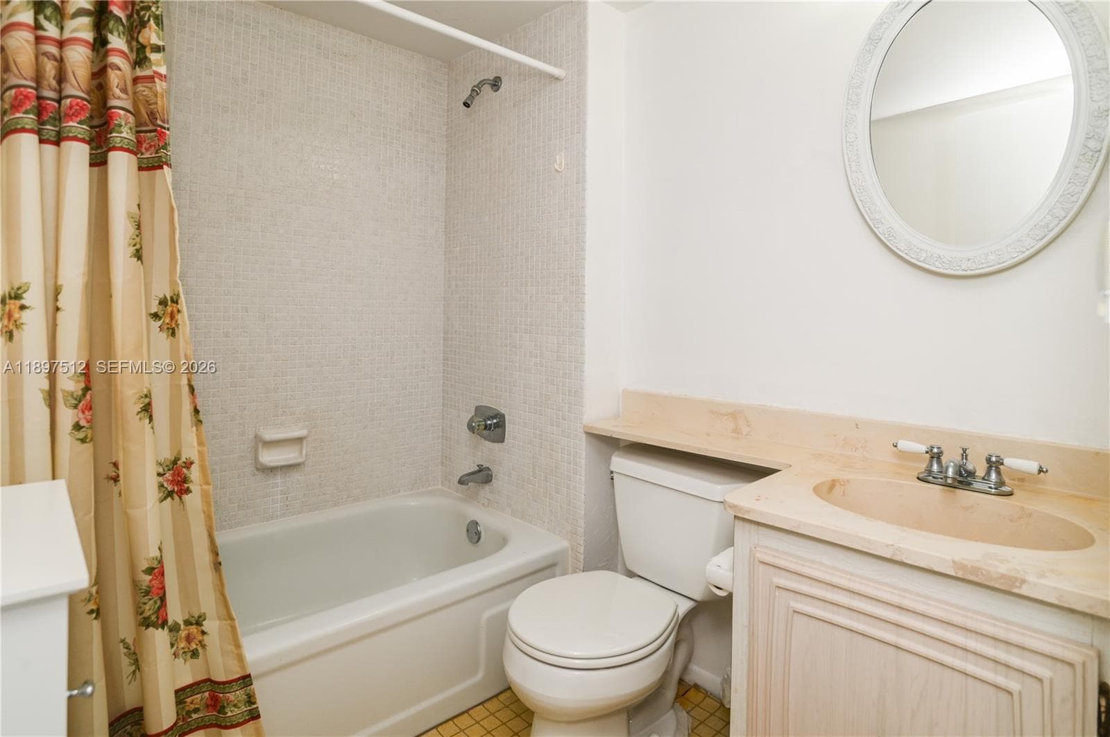 ROYAL PARK CONDO · #2H in Oakland Park - Photo 21