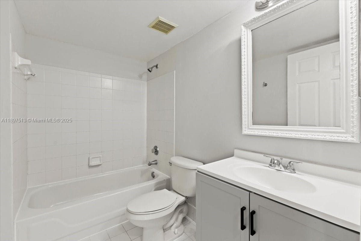 CLUB CARIBE CONDO · #213 in Coconut Creek - Photo 22