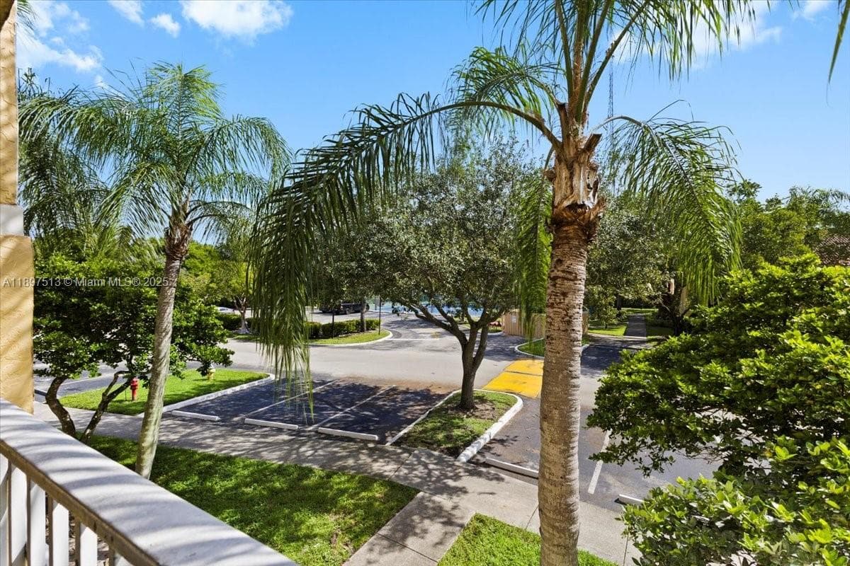 CLUB CARIBE CONDO · #213 in Coconut Creek - Photo 25