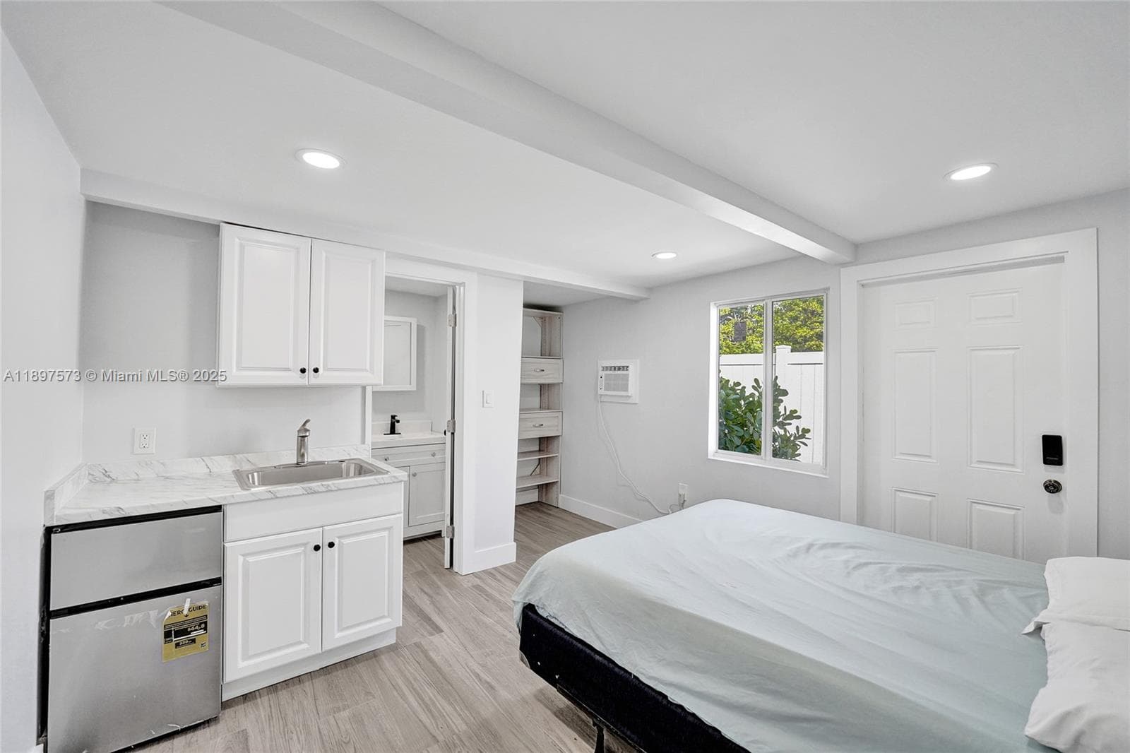 5th Guest Room