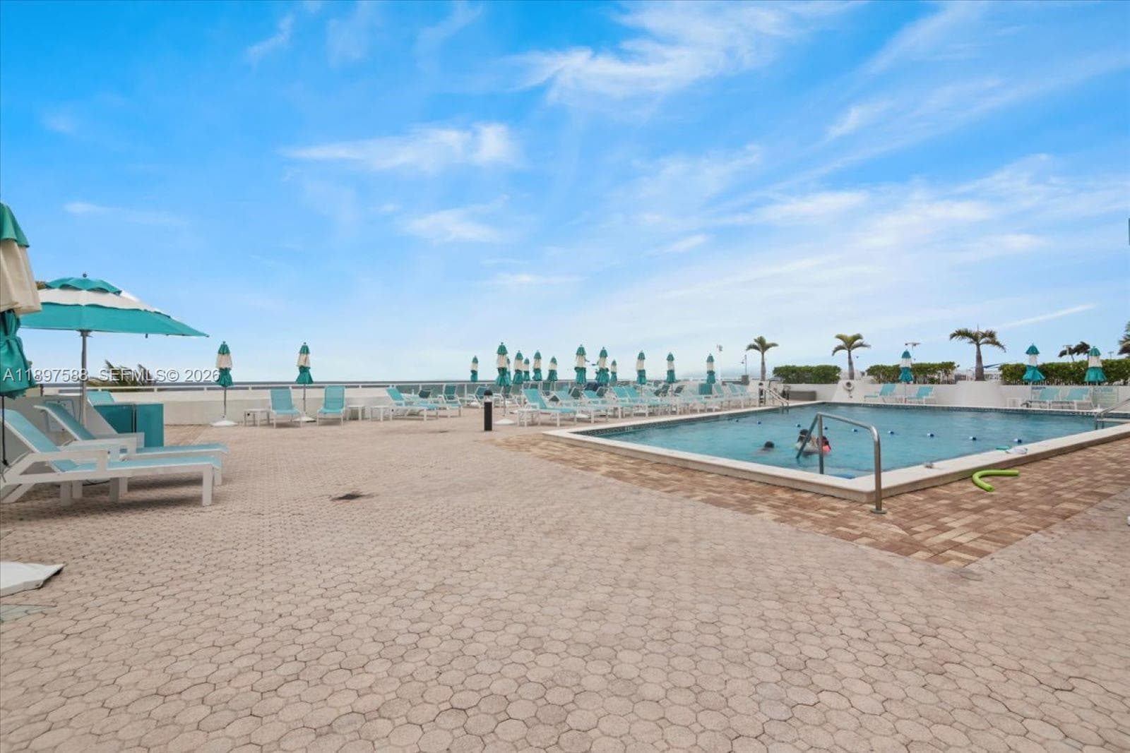 PARKER TOWER CONDO · #207 in Hallandale Beach - Photo 16