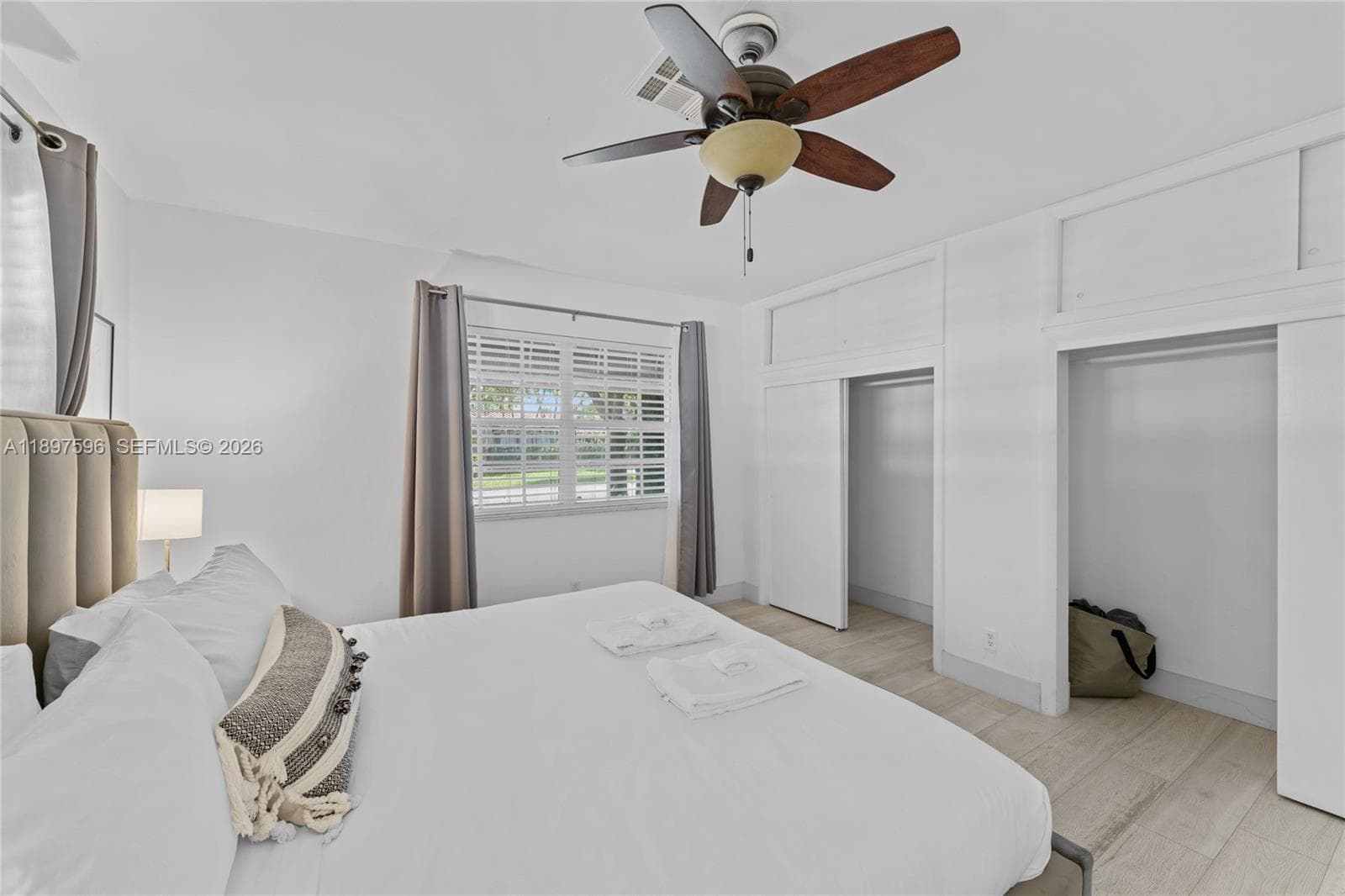1809 Coral Gardens Dr photo 32