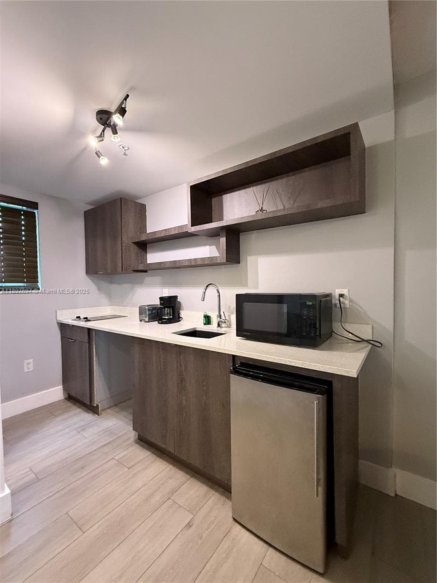 AMD PL OF 2ND OCEAN FRONT · #2 in Miami Beach - Photo 6