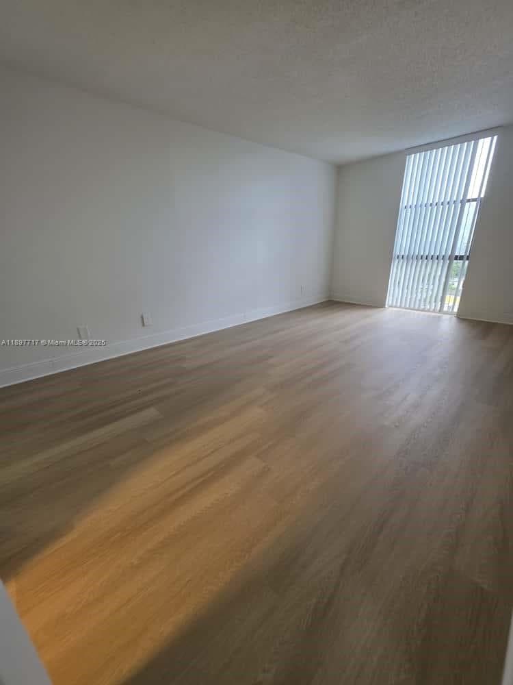 Sailboat Cay Condo · #811 in North Miami - Photo 6