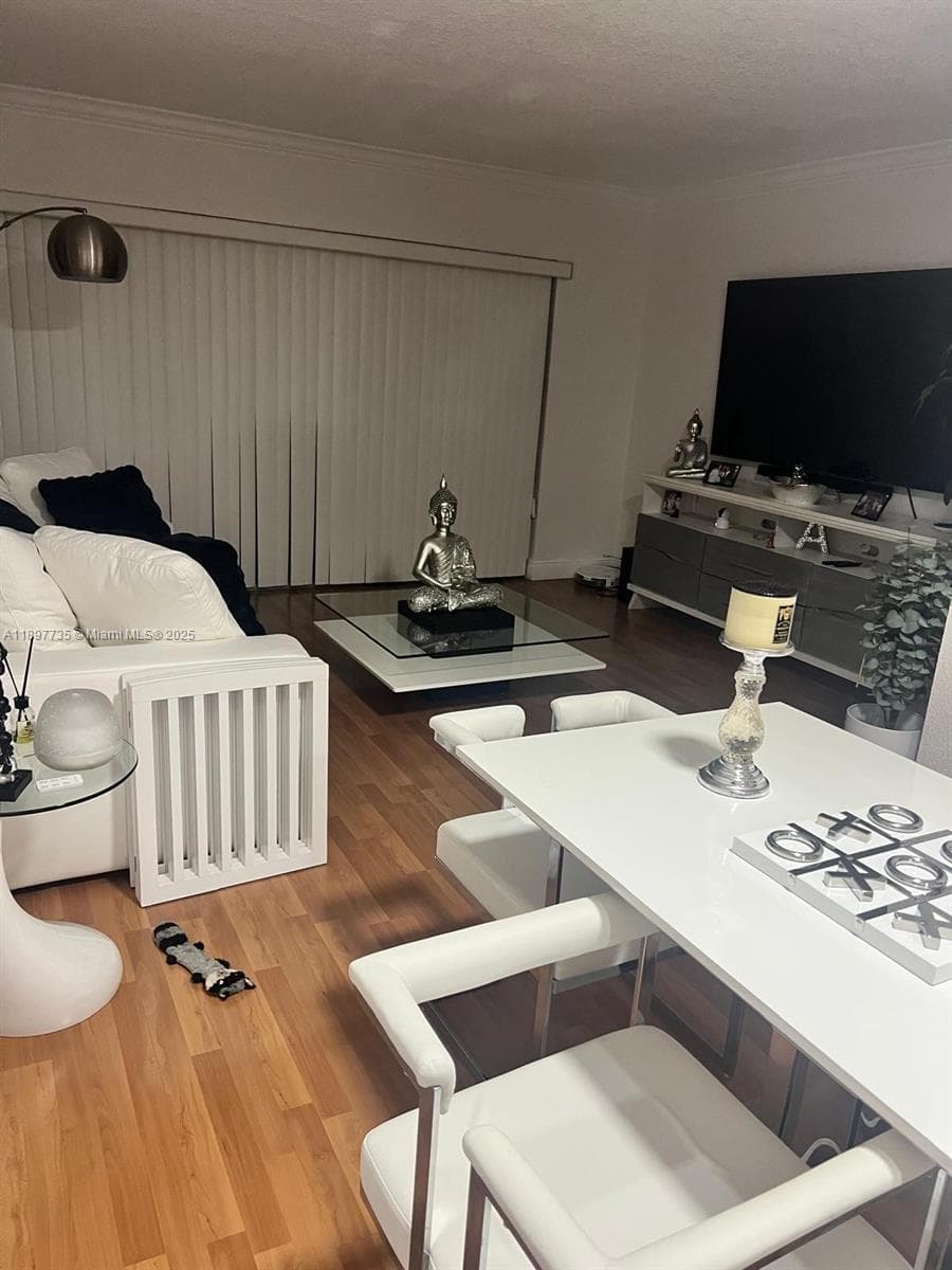 PARK EAST CONDO · #I221 in Miami - Photo 3