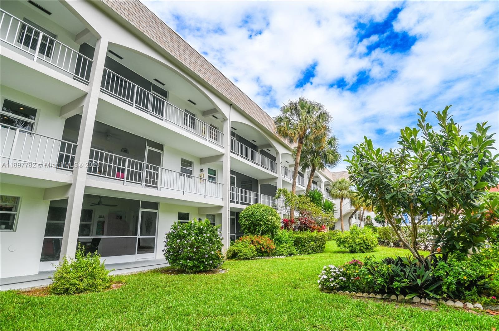 PARADISE VILLAS CONDO · #112-B in Hallandale Beach - Photo 47