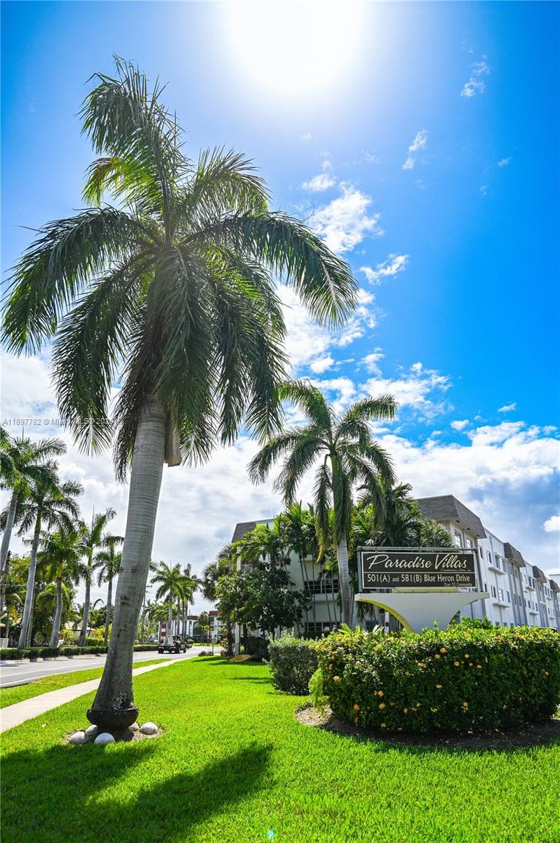 PARADISE VILLAS CONDO · #112-B in Hallandale Beach - Photo 69