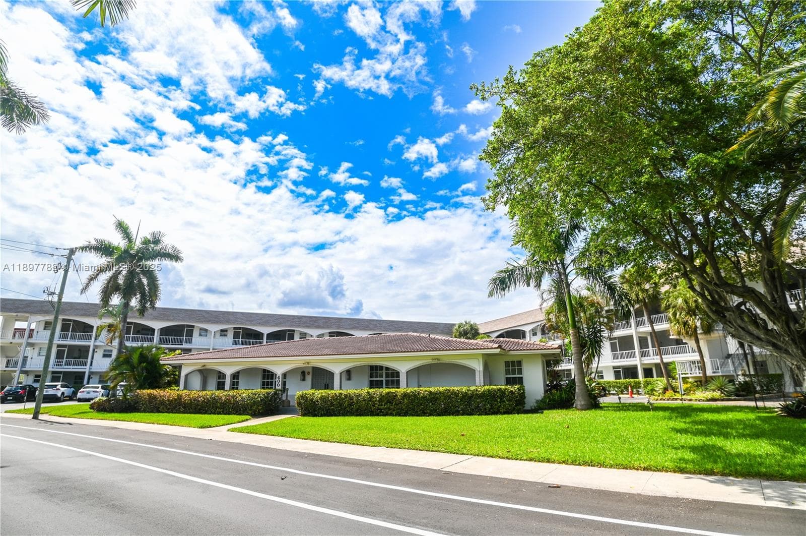 PARADISE VILLAS CONDO · #112-B in Hallandale Beach - Photo 59