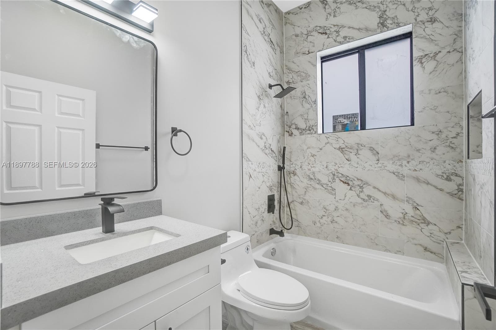 5270 Plunkett St photo 22