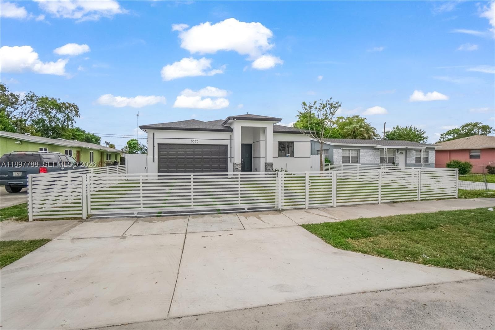 5270 Plunkett St photo 5
