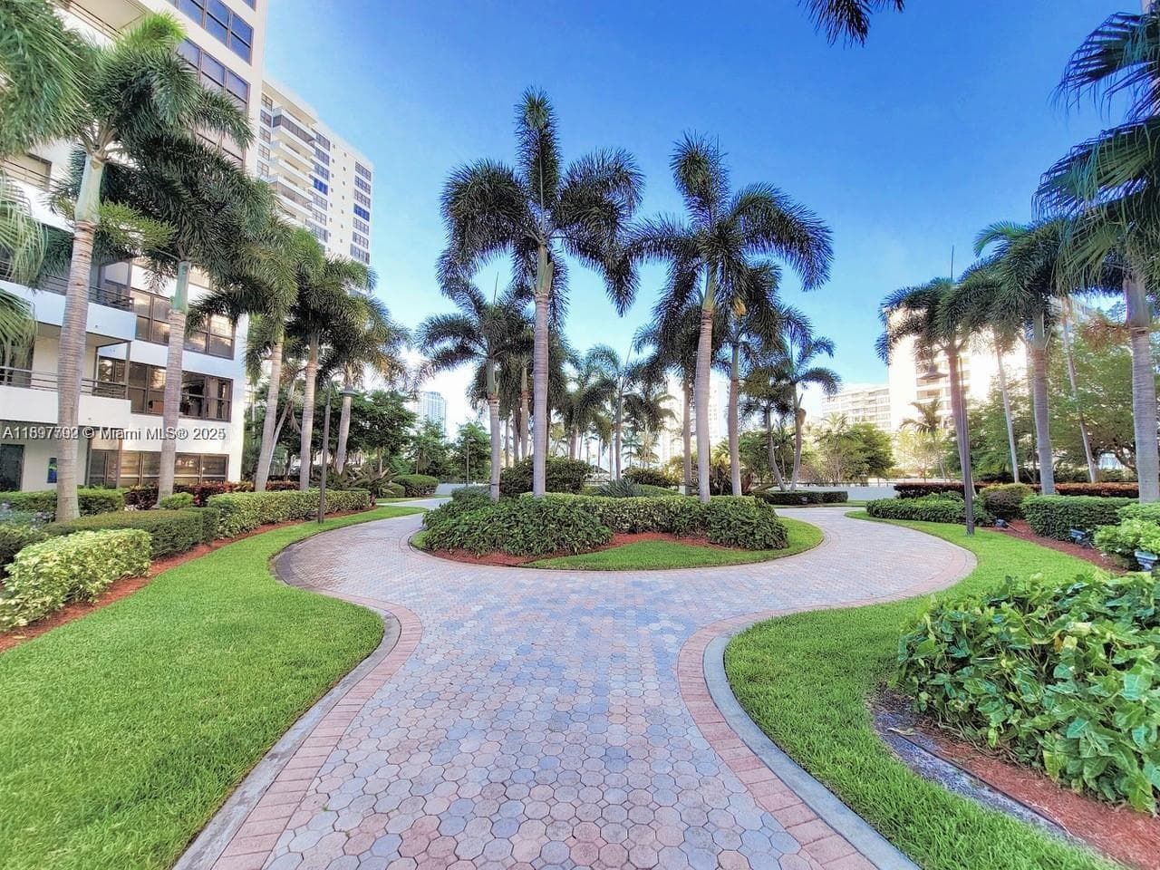 Olympus · #1111 in Hallandale Beach - Photo 13