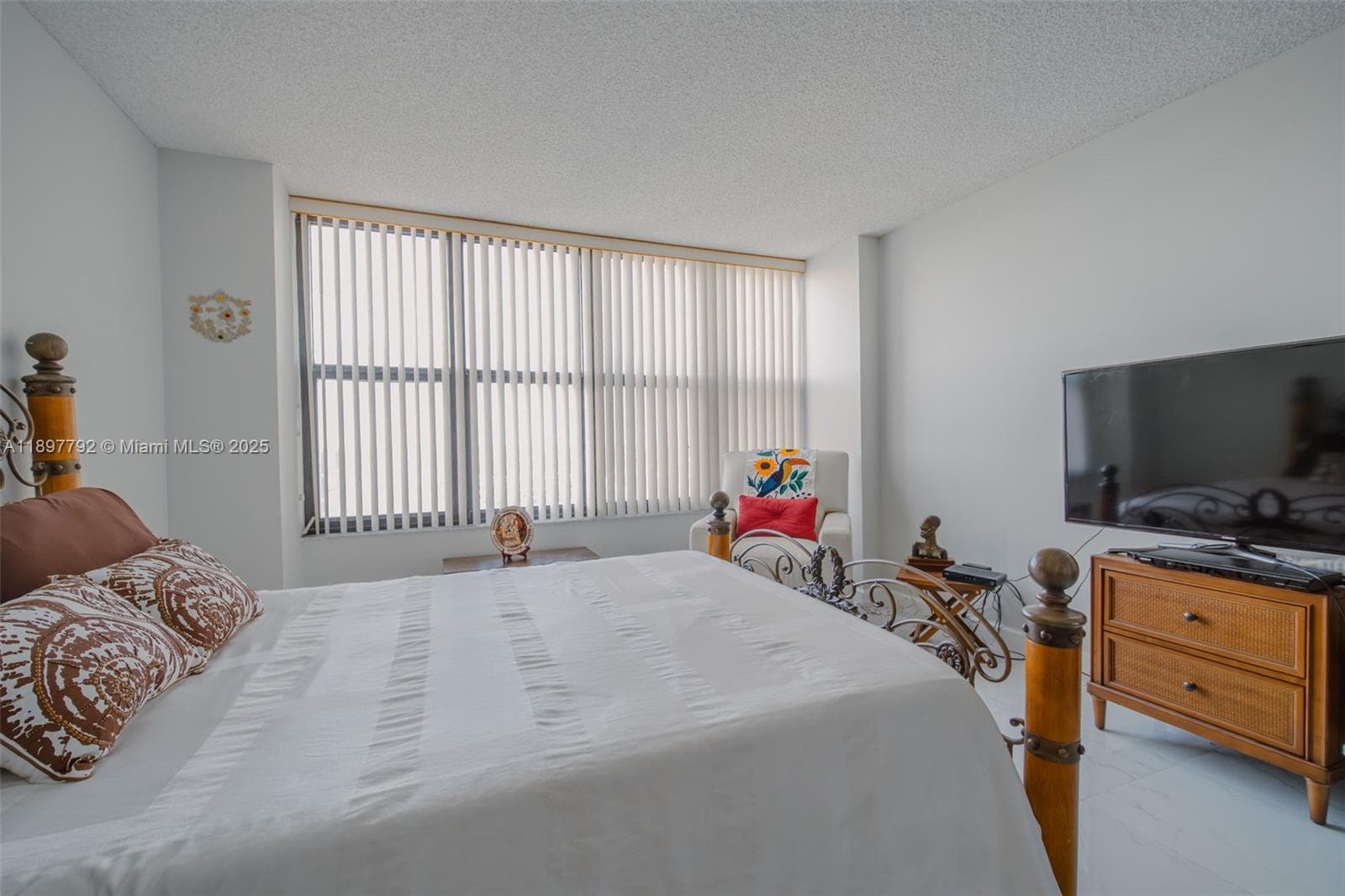 Olympus · #1111 in Hallandale Beach - Photo 7