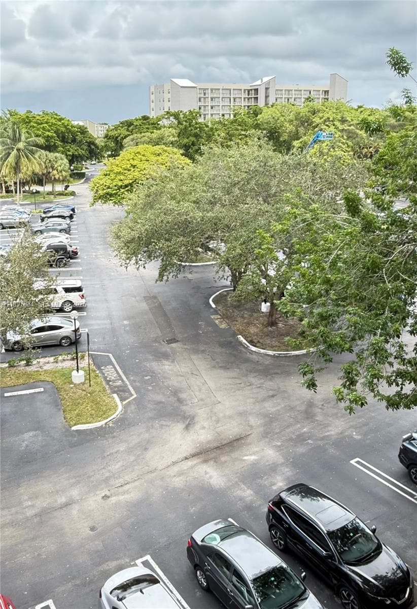 CYPRESS BEND CONDOMINIUM · #508 in Pompano Beach - Photo 28