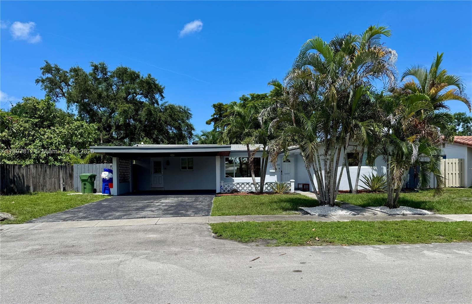 1650 SW 27th Ave photo 22