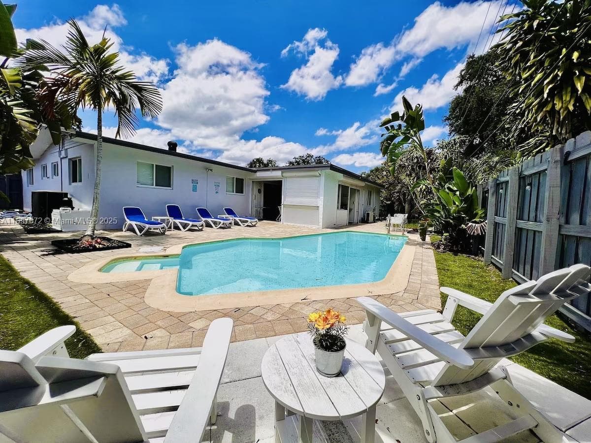1650 SW 27th Ave photo 21